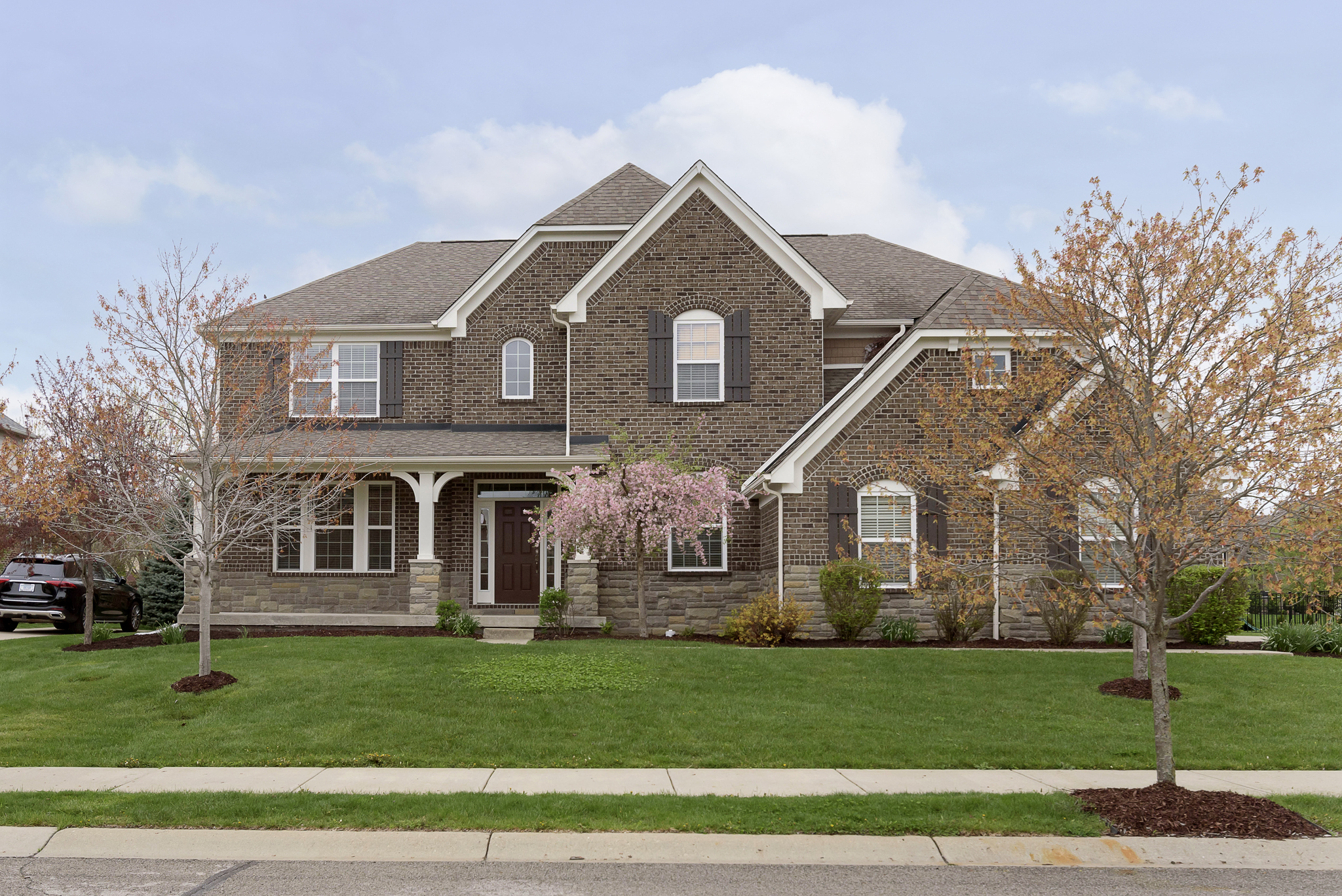 10287 Strongbow Road Fishers, IN 46040 - Photo 4 of 43 Gallery Image 4