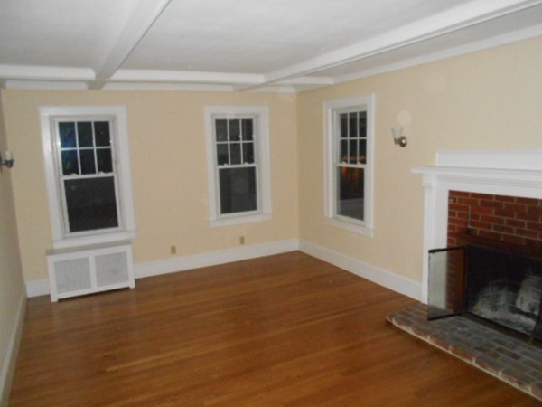 7 Neptune Avenue West Springfield, MA 01089 - Photo 7 of 27