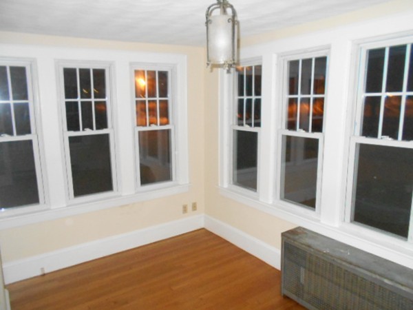 7 Neptune Avenue West Springfield, MA 01089 - Photo 8 of 27