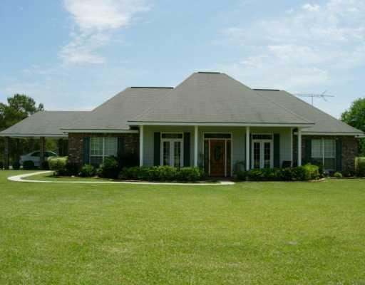 21256 Spring Clover Lane Covington, LA 70435 - Photo 1 of 8 Gallery Image 1