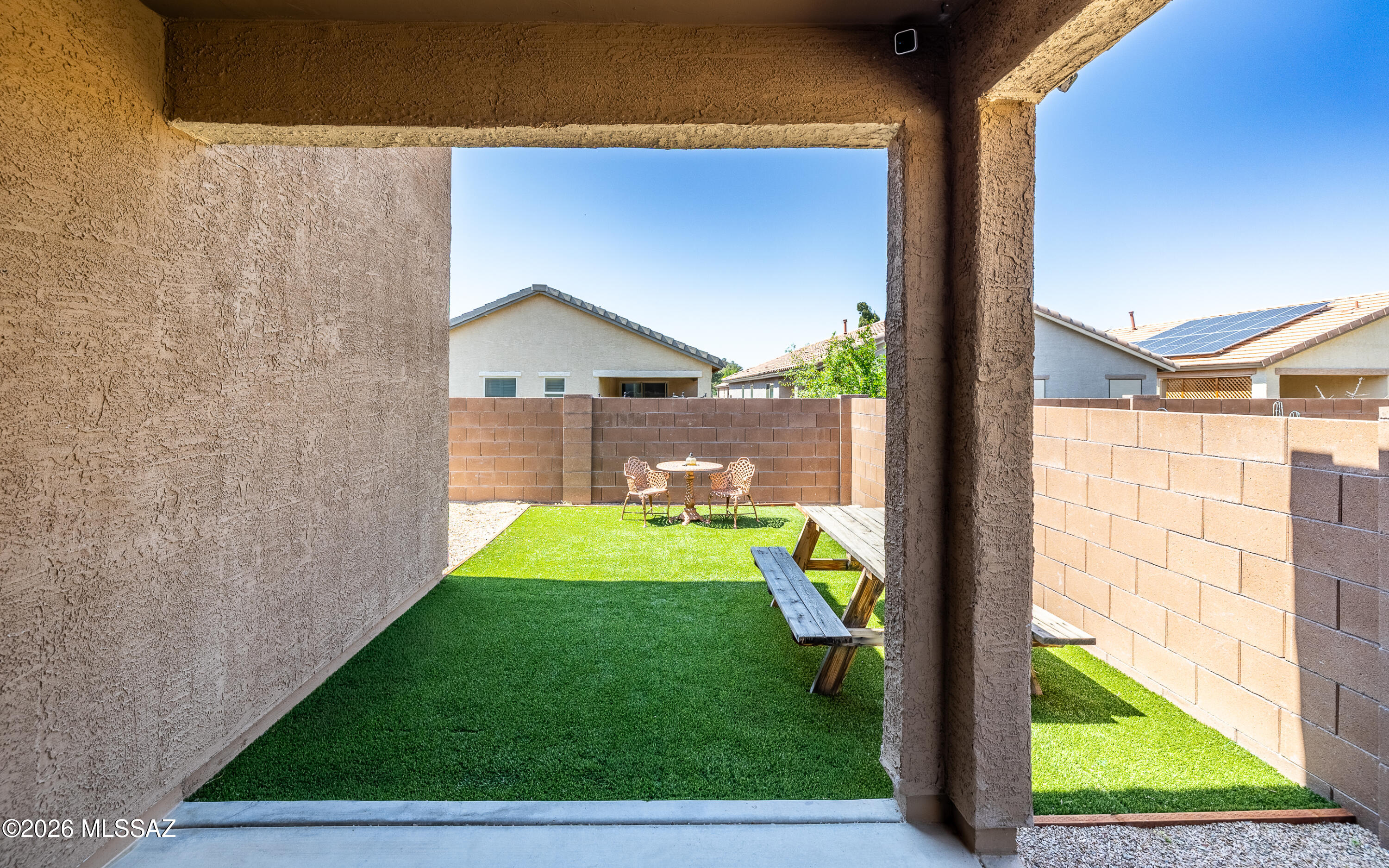 8635 North Rome Court Tucson, AZ 85742 - Photo 22 of 27 Family Friendly Backyard