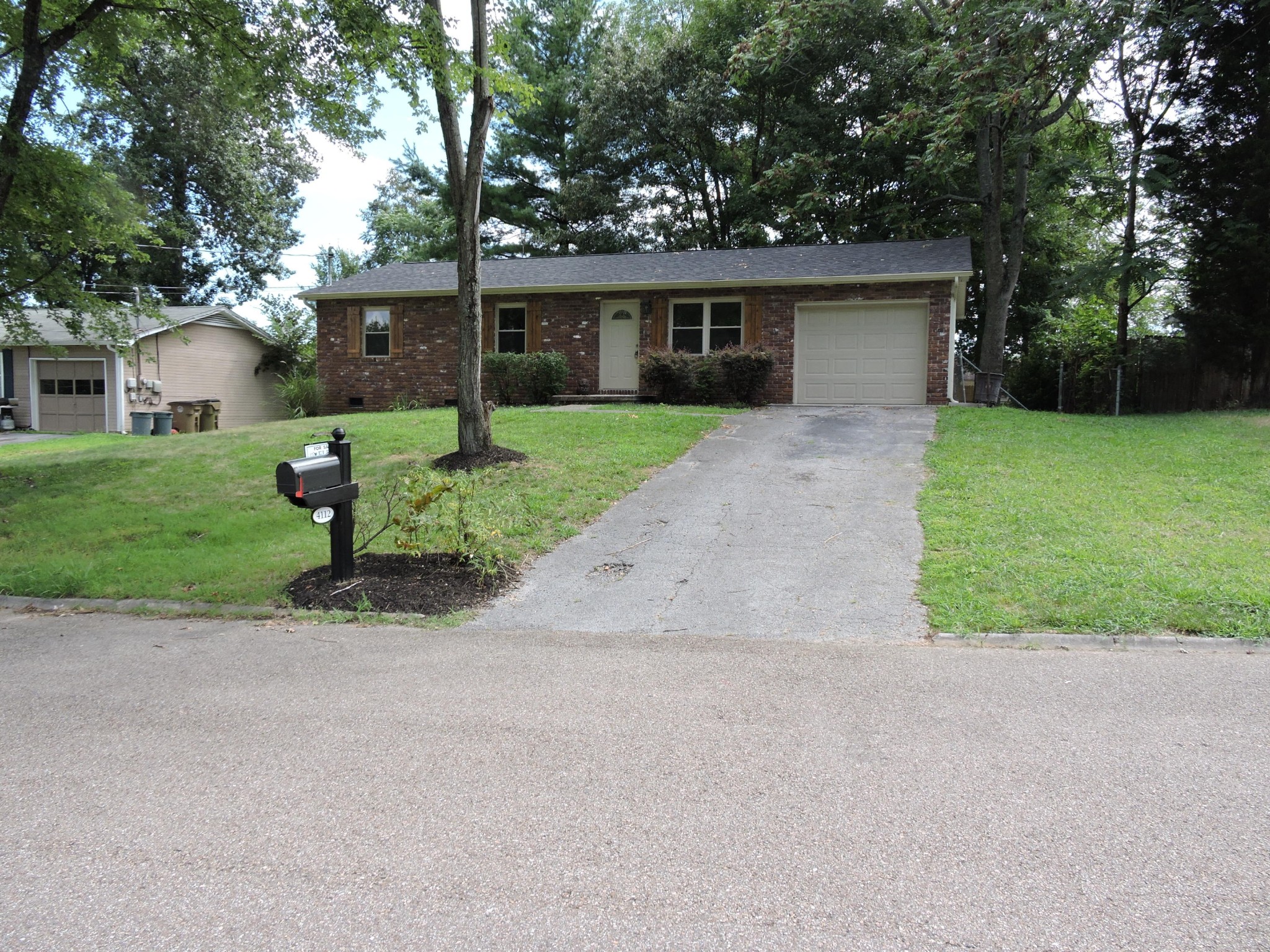 4112 Abercorn Road Knoxville, TN 37921 - Photo 2 of 20 Gallery Image 2