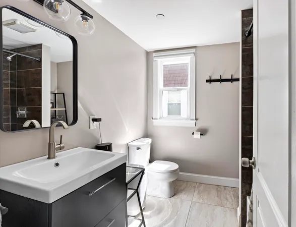 $3,700 | 31 Century Street, Unit 1, Somerville, MA 02145