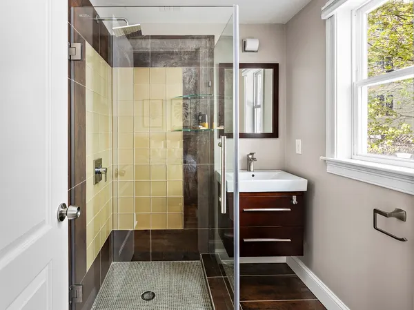 $3,700 | 31 Century Street, Unit 1, Somerville, MA 02145