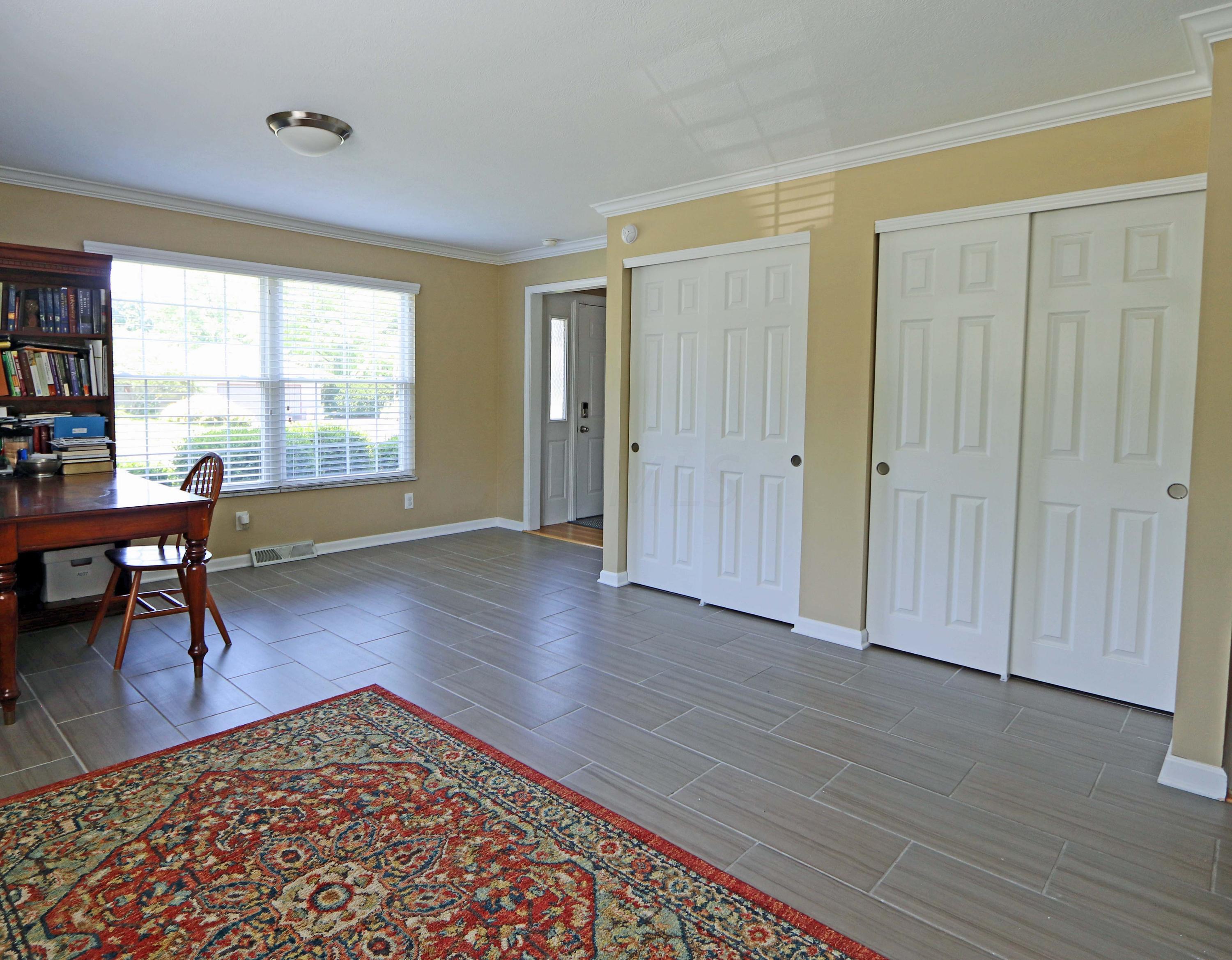 4338 Cameron Road Hilliard, OH 43026 - Photo 8 of 49 Gallery Image 8