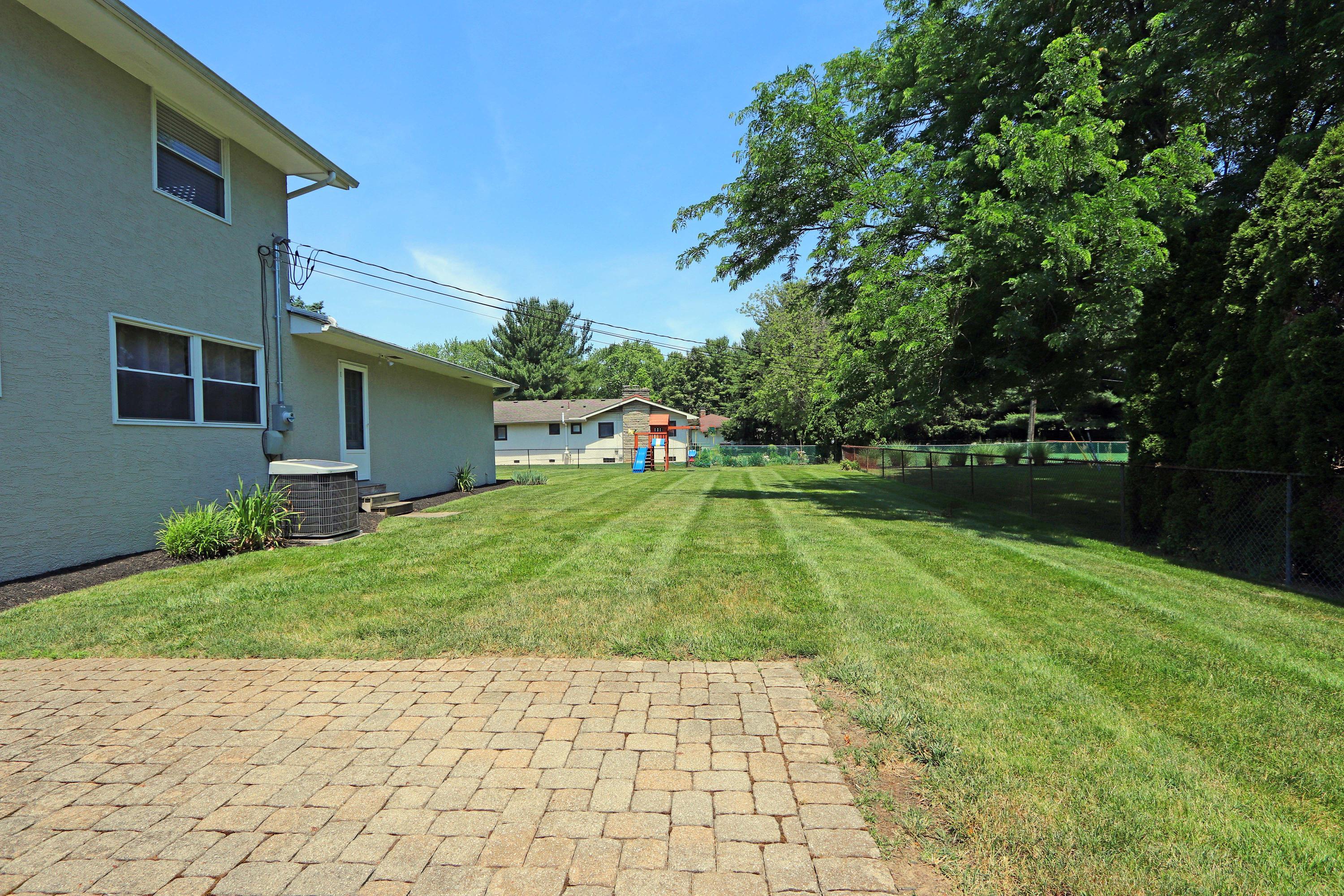 4338 Cameron Road Hilliard, OH 43026 - Photo 10 of 49 Gallery Image 10