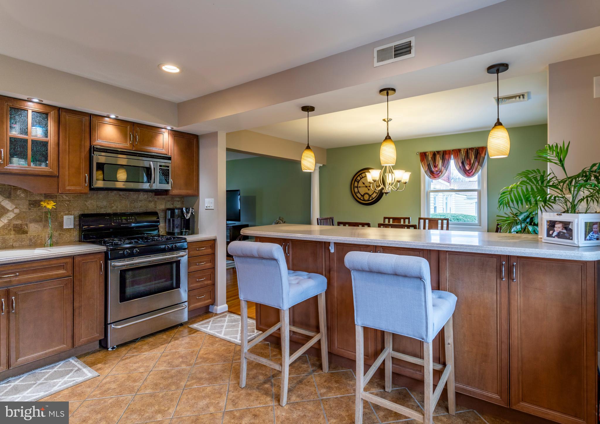 622 West Washington Street Riverside, NJ 08075 - Photo 15 of 46