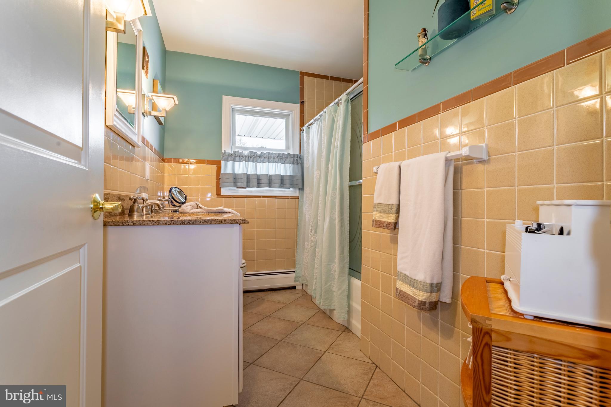 622 West Washington Street Riverside, NJ 08075 - Photo 19 of 46