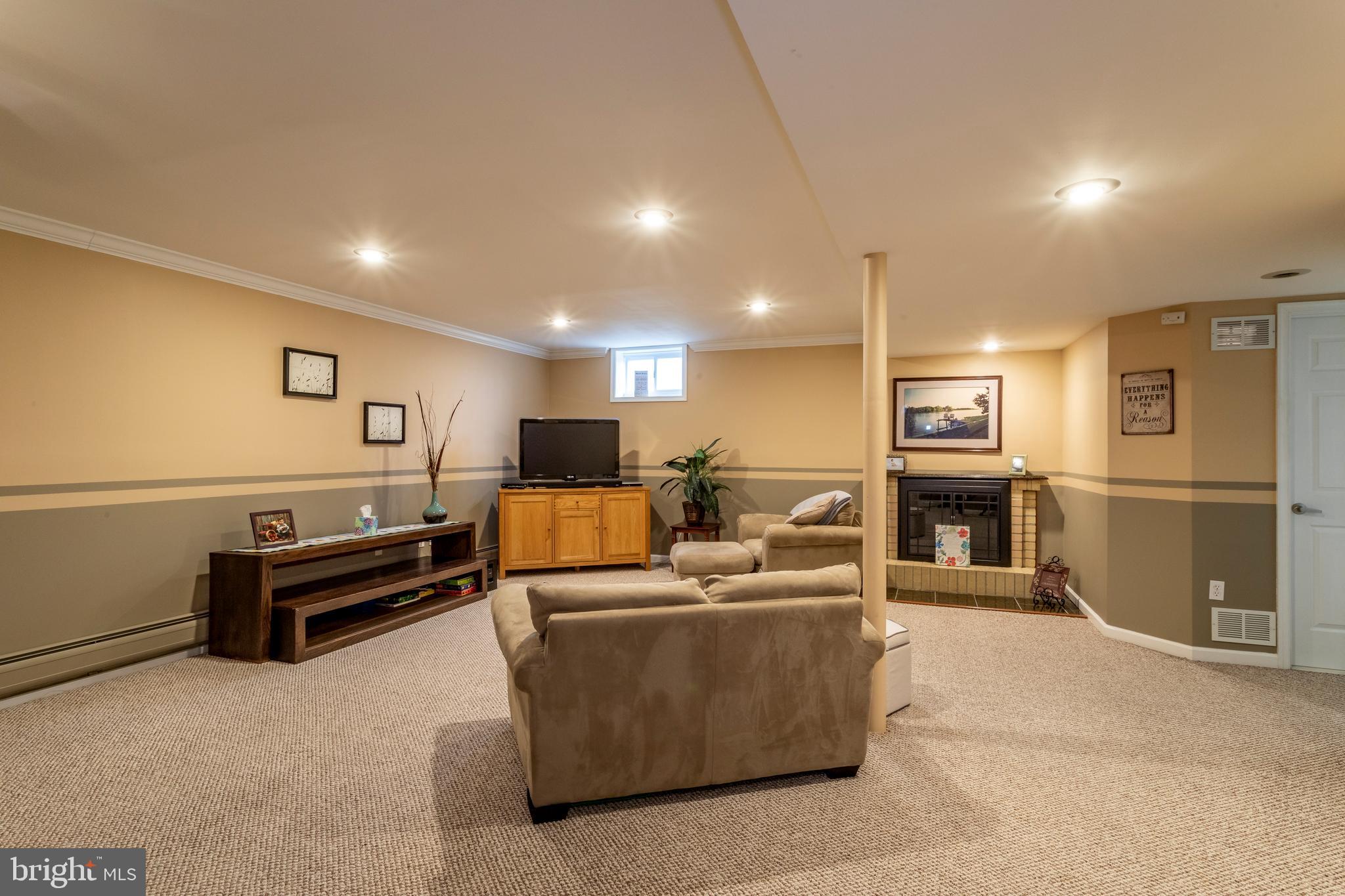 622 West Washington Street Riverside, NJ 08075 - Photo 34 of 46