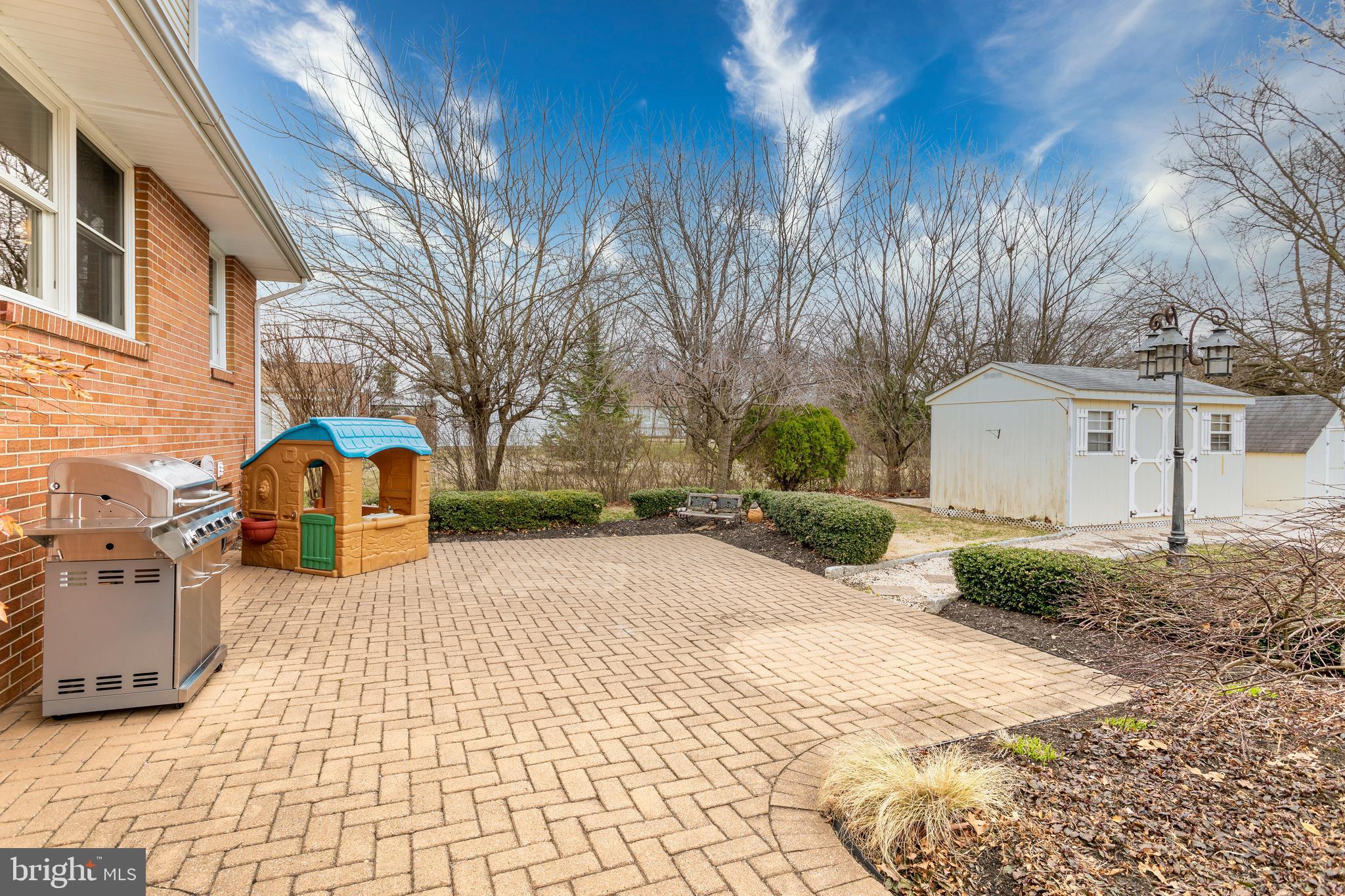 622 West Washington Street Riverside, NJ 08075 - Photo 7 of 46
