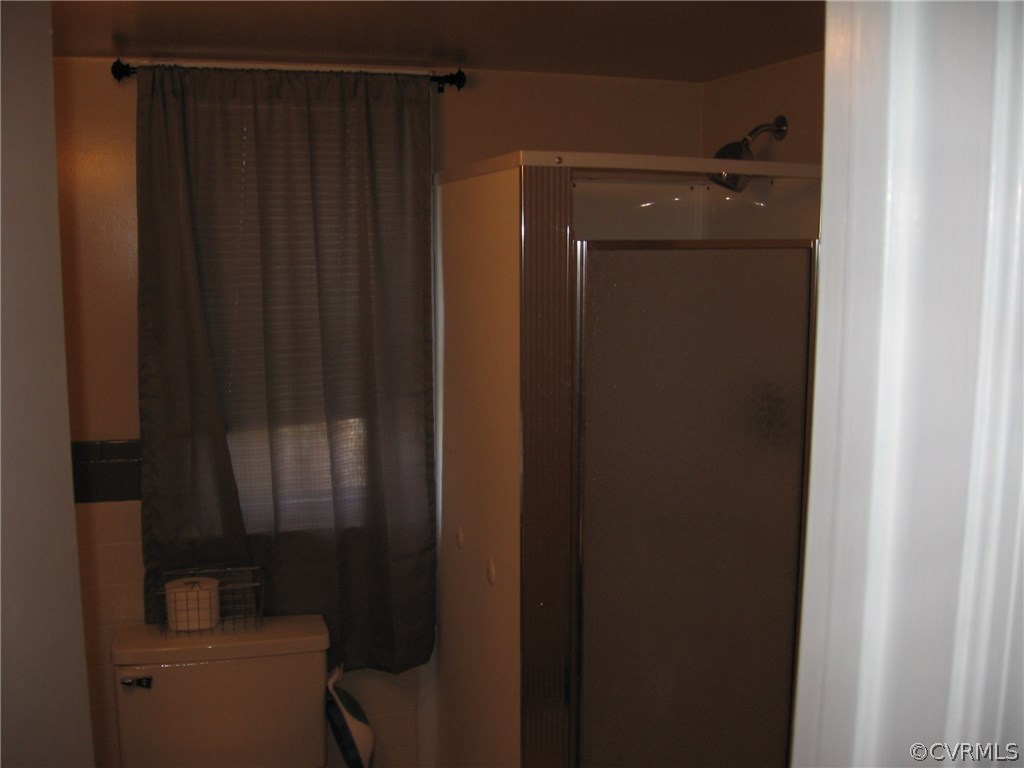 9501 Fordson Road Henrico, VA 23229 - Photo 9 of 11 Gallery Image 9