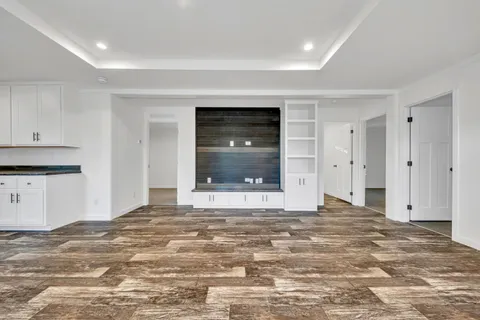 $379,000 | 6 Gina Drive, Rochester, NH 03867