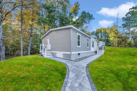 $379,000 | 6 Gina Drive, Rochester, NH 03867