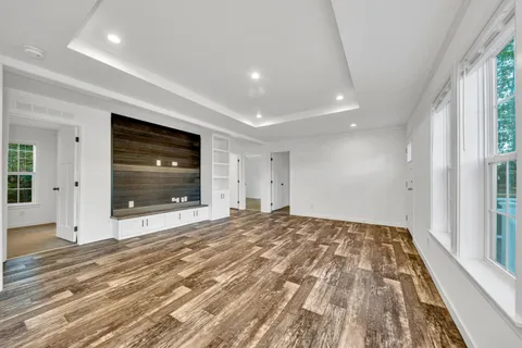 $379,000 | 6 Gina Drive, Rochester, NH 03867