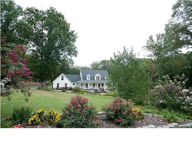 6215 Hidden Hill Road Harrison, TN 37341 - Photo 1 of 28 Primary Photo