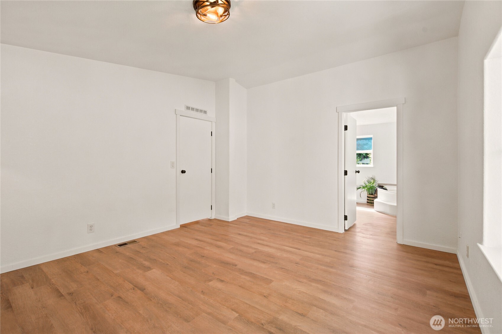 5807 Cameron Road Freeland, WA 98249 - Photo 23 of 40