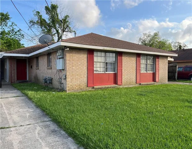 $1,600 | 8542 Dinkins Street, New Orleans, LA 70127