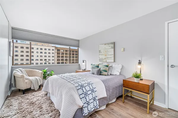 $535,000 | 1120 8th Avenue, Unit 904, Seattle, WA 98101