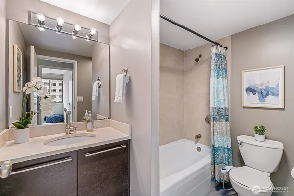 $535,000 | 1120 8th Avenue, Unit 904, Seattle, WA 98101