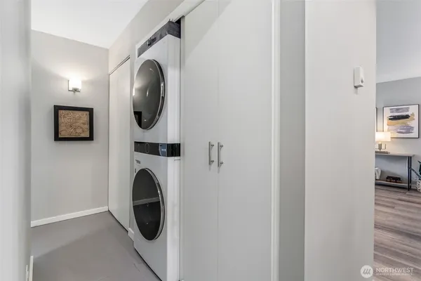 $535,000 | 1120 8th Avenue, Unit 904, Seattle, WA 98101