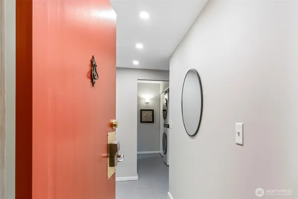 $535,000 | 1120 8th Avenue, Unit 904, Seattle, WA 98101