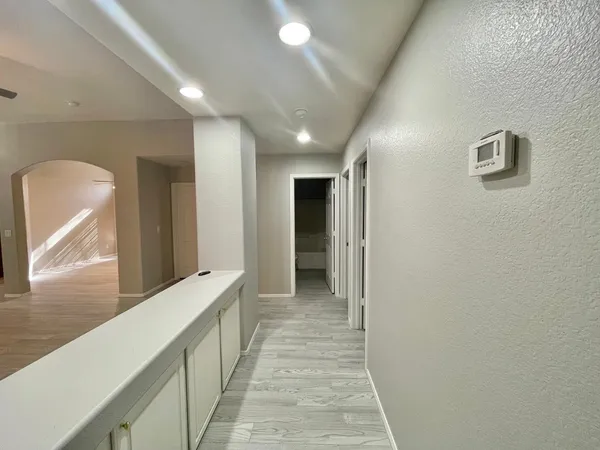 $2,595 | 686 West Del Rio Street, Gilbert, AZ 85233