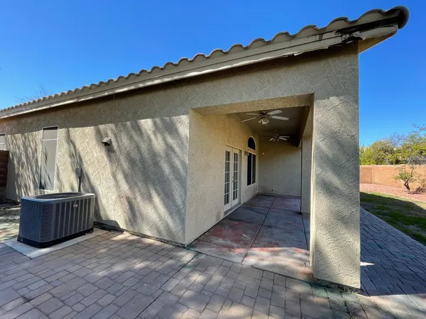 $2,595 | 686 West Del Rio Street, Gilbert, AZ 85233