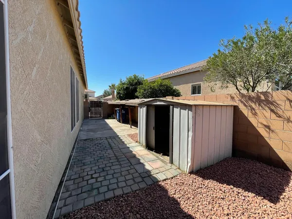 $2,595 | 686 West Del Rio Street, Gilbert, AZ 85233