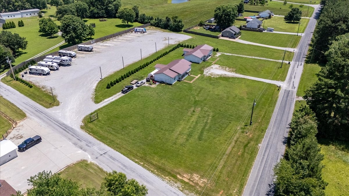 58 Lambs Ferry Road Leoma, TN 38468 - Photo 1 of 48