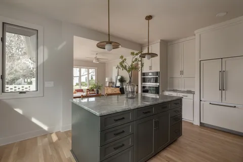 $1,981,585 | 29 Washington Park, Nashville, TN 37205