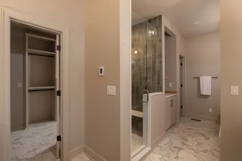 $1,981,585 | 29 Washington Park, Nashville, TN 37205