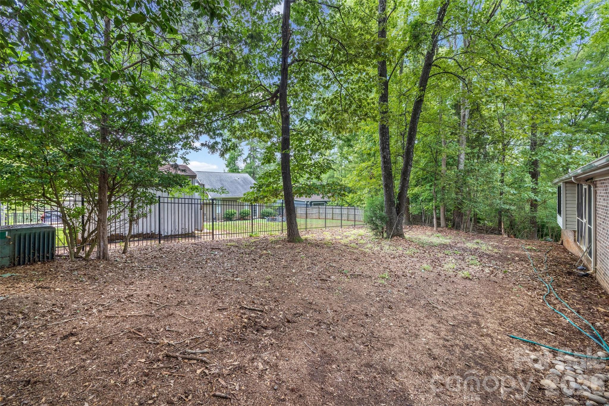 5053 Suwarrow Court Tega Cay, SC 29708 - Photo 26 of 32