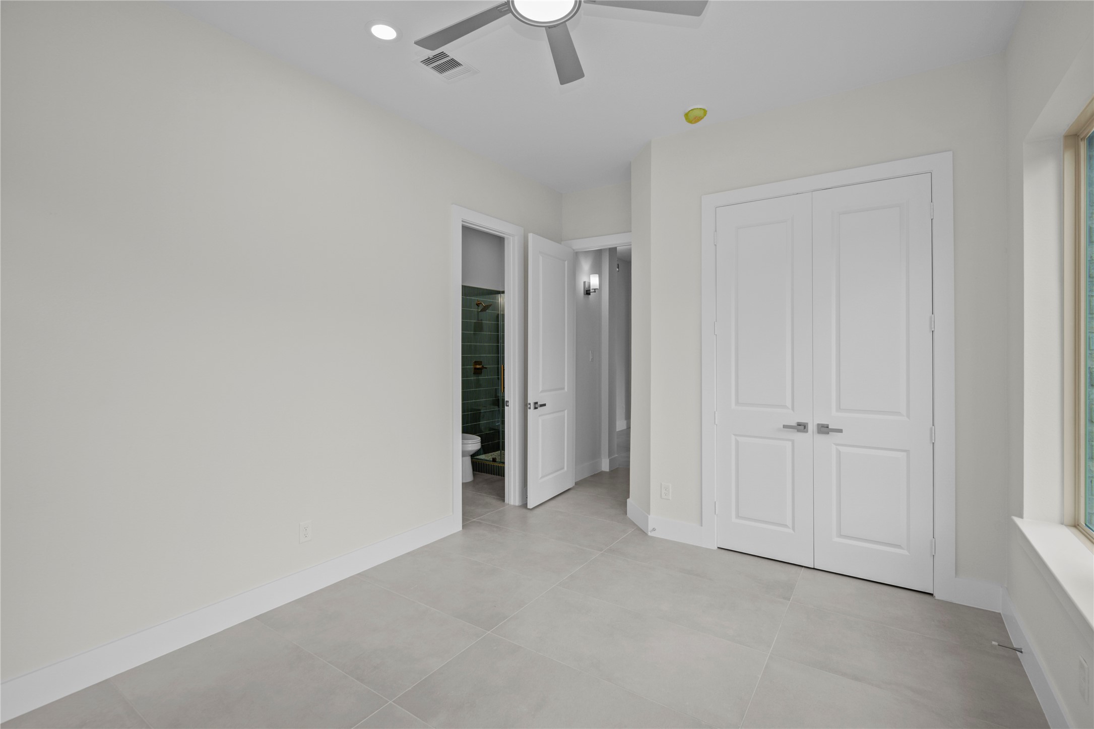 7507 Moreton Court Spring, TX 77379 - Photo 9 of 50