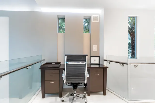 $4,750,000 | 3917 Southwest 42nd Avenue, Miami, FL 33133