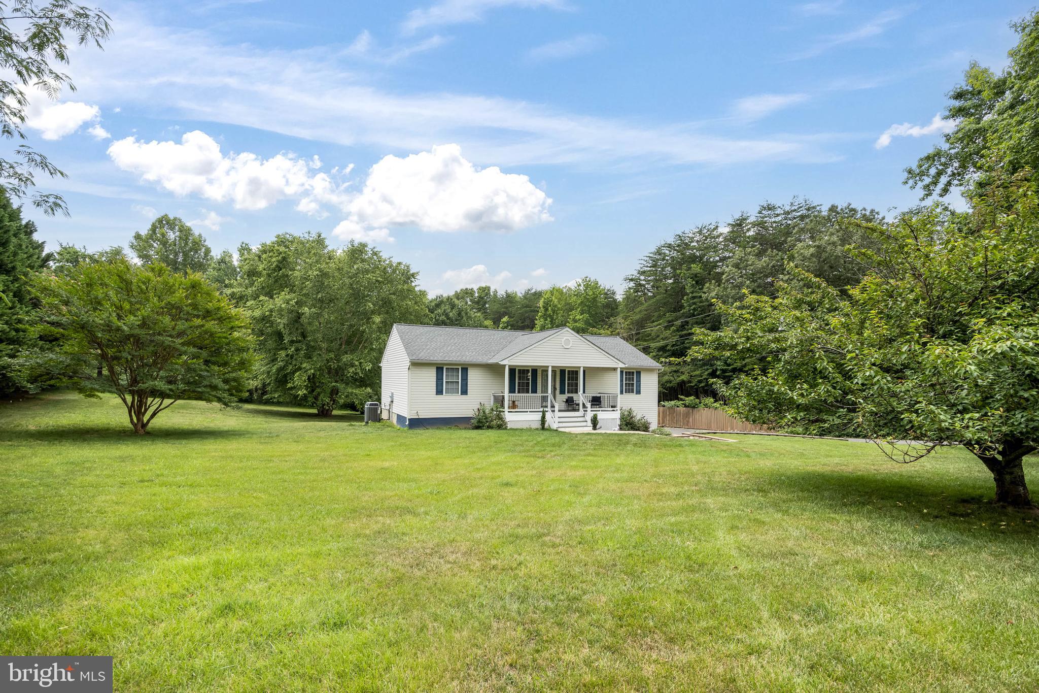 465 Spotted Tavern Road Fredericksburg, VA 22406 - Photo 3 of 38