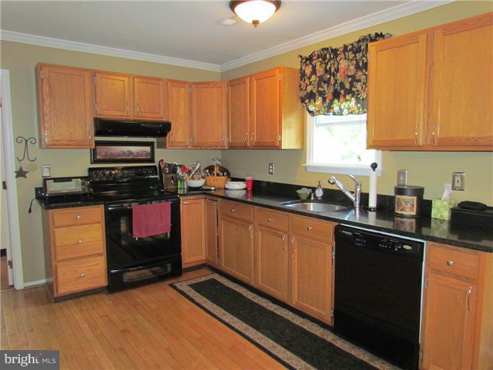 13 Ridge Run Road Sellersville, PA 18960 - Photo 2 of 25 Gallery Image 2