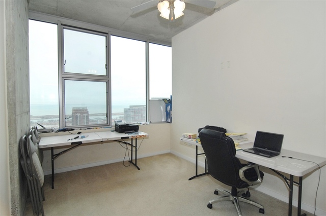 1720 South Michigan Avenue, Unit 2802 Chicago, IL 60616 - Photo 5 of 10