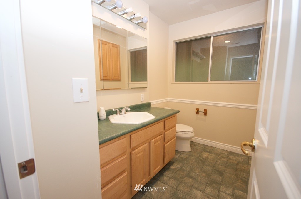 4731 236th Place Southeast Bothell, WA 98021 - Photo 13 of 16
