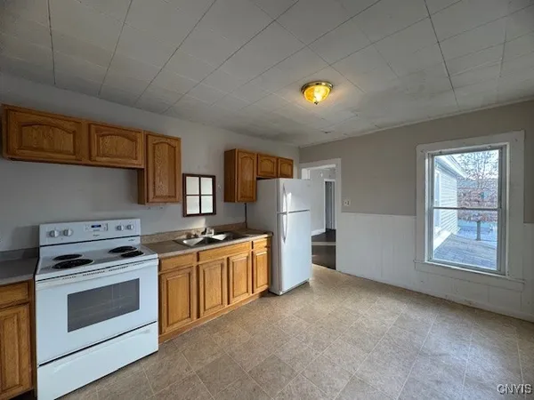 $159,000 | 94 Elm Street, Cortland, NY 13045