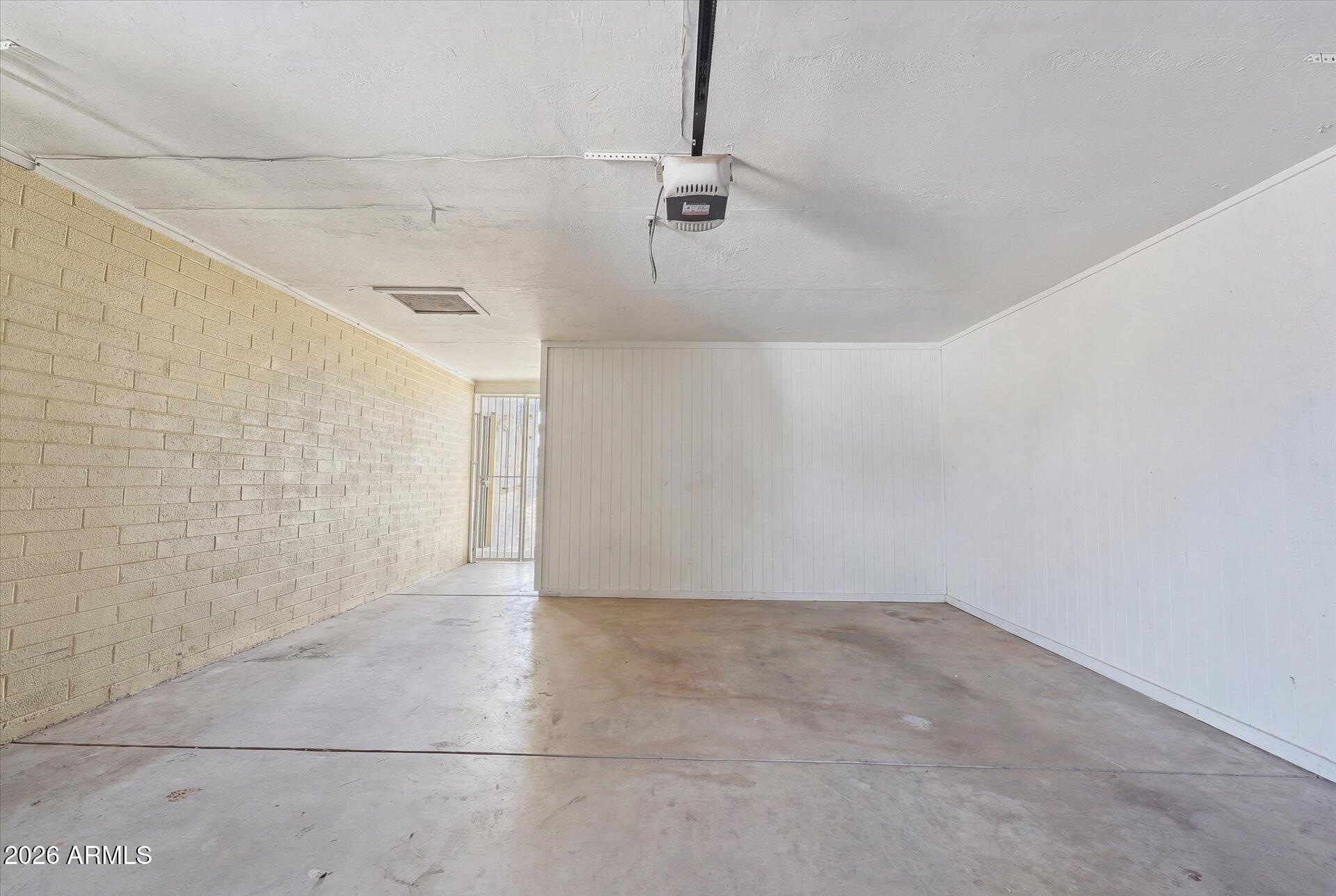 5449 West Thomas Road Phoenix, AZ 85031 - Photo 24 of 31 24-Garage