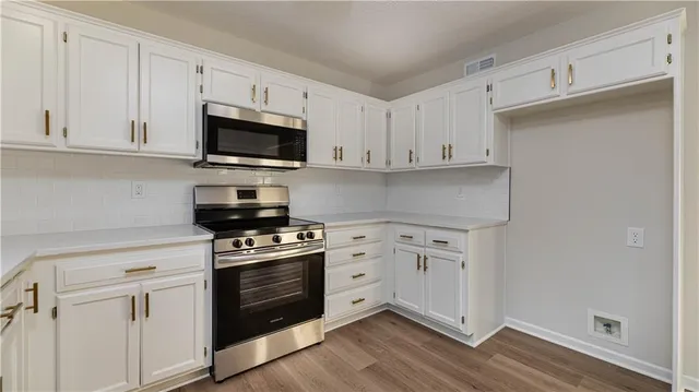 $314,000 | 16207 Terry Avenue, Belton, MO 64012