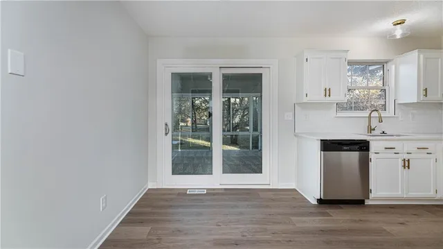 $314,000 | 16207 Terry Avenue, Belton, MO 64012