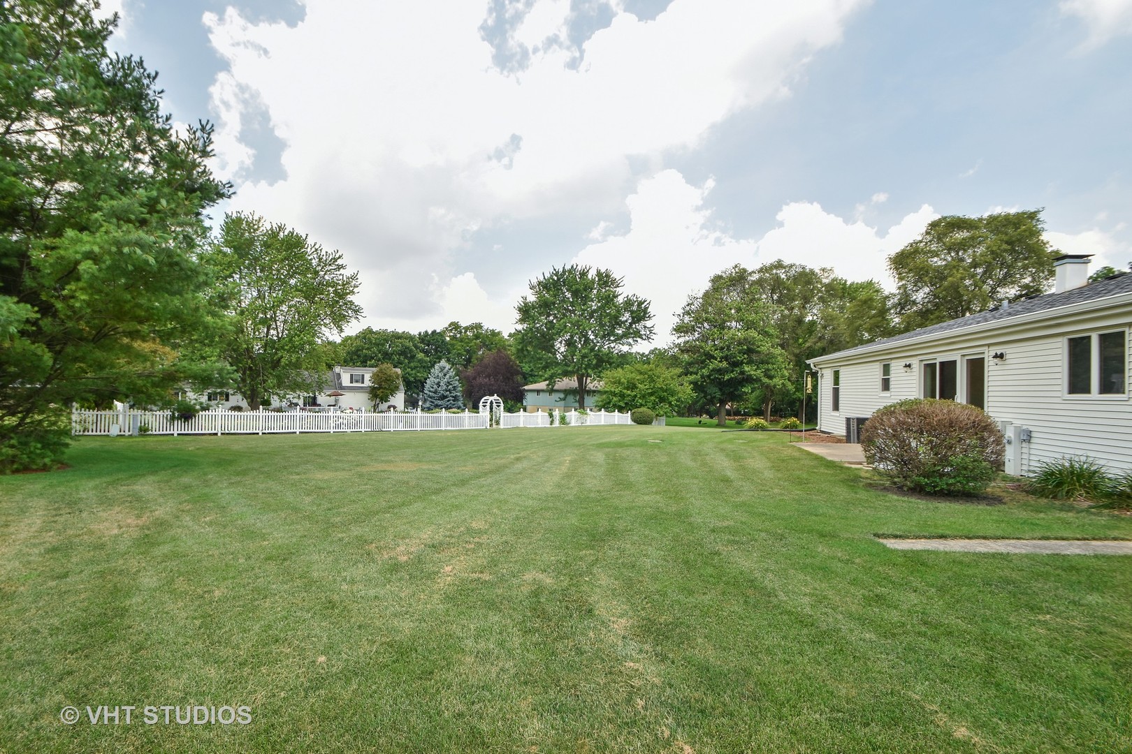 25140 South Rondorey Road Elwood, IL 60421 - Photo 18 of 20 a view of a house with a backyard