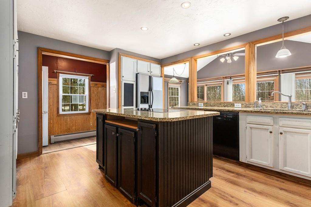 68 McIntyre Road Oxford, MA 01537 - Photo 6 of 30 Gallery Image 6