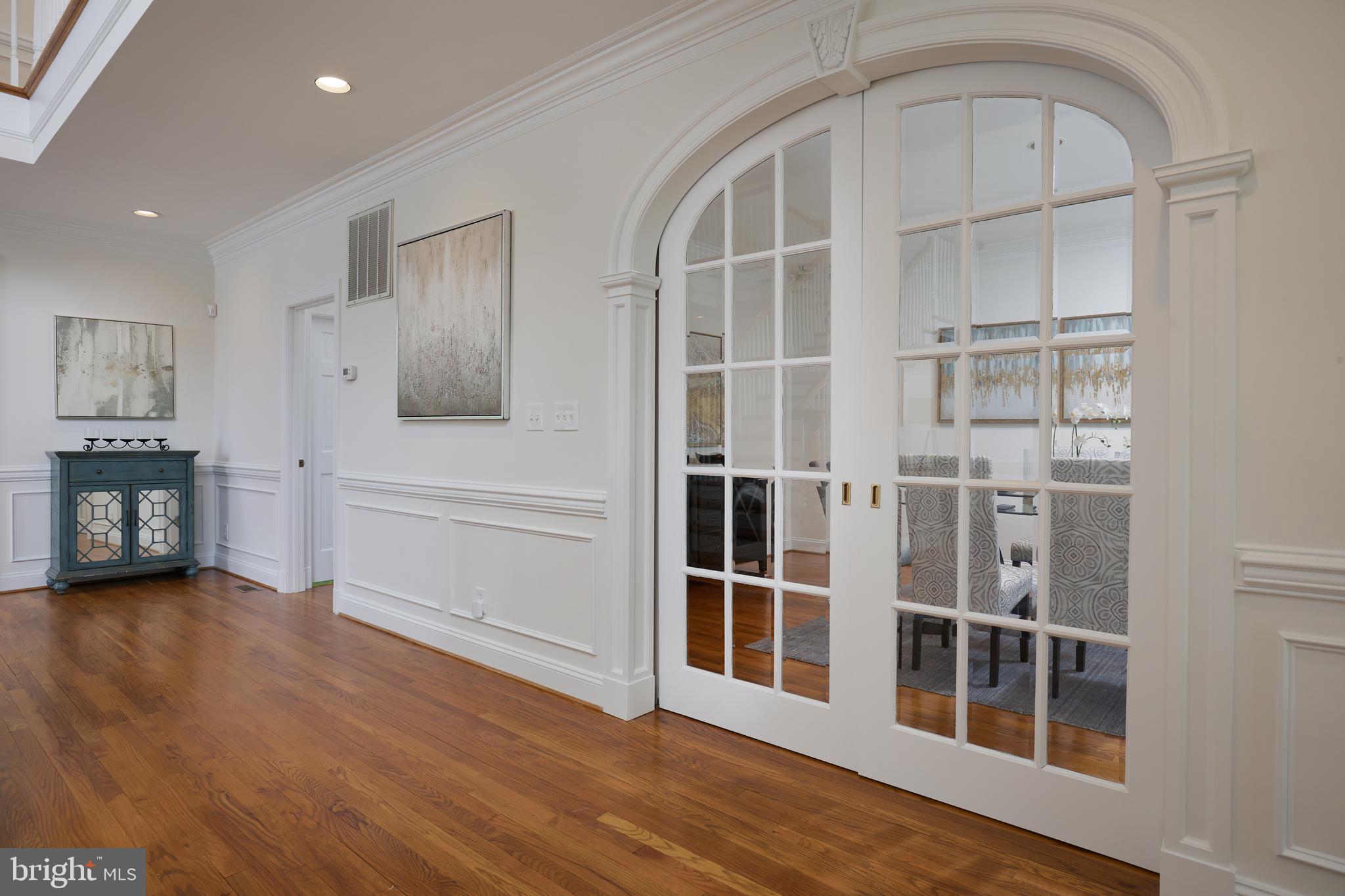 8010 Maple Ridge Road Bethesda, MD 20814 - Photo 14 of 84