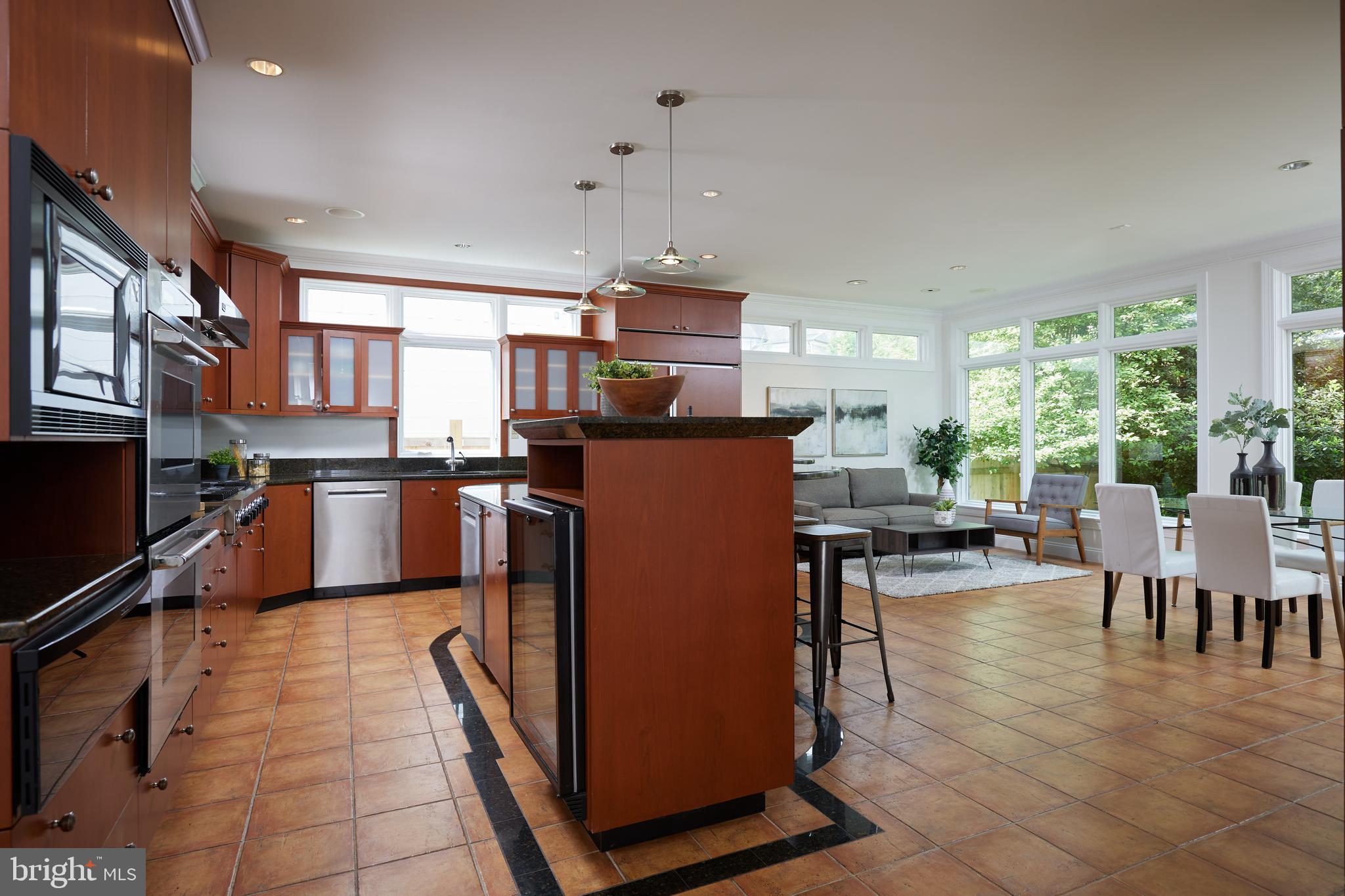 8010 Maple Ridge Road Bethesda, MD 20814 - Photo 23 of 84