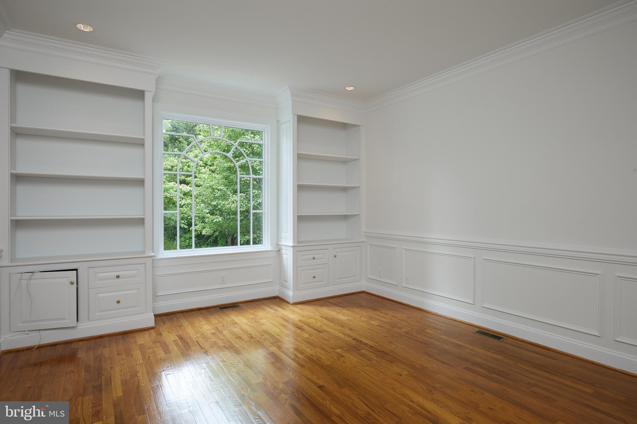 8010 Maple Ridge Road Bethesda, MD 20814 - Photo 34 of 84