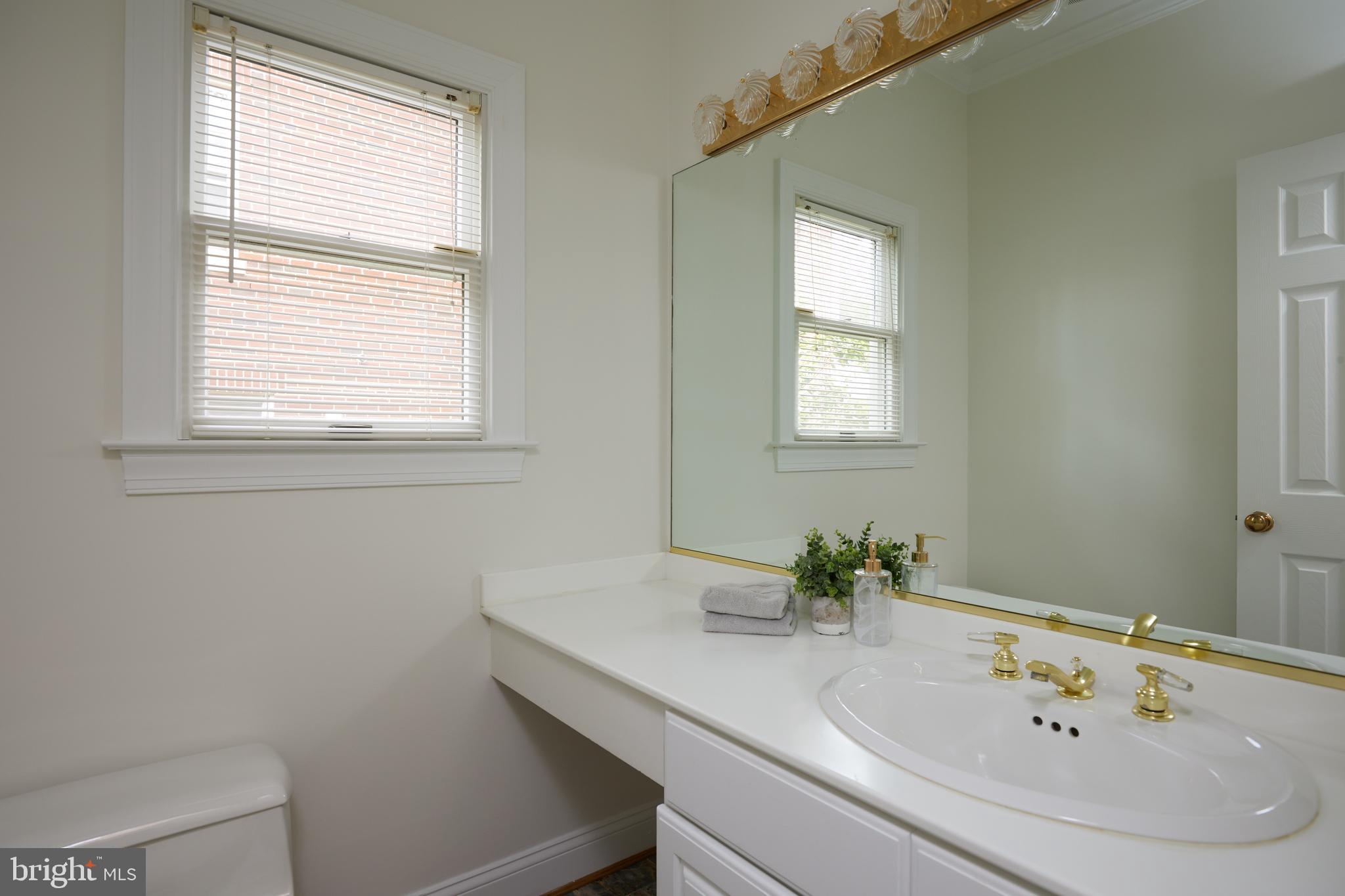 8010 Maple Ridge Road Bethesda, MD 20814 - Photo 36 of 84