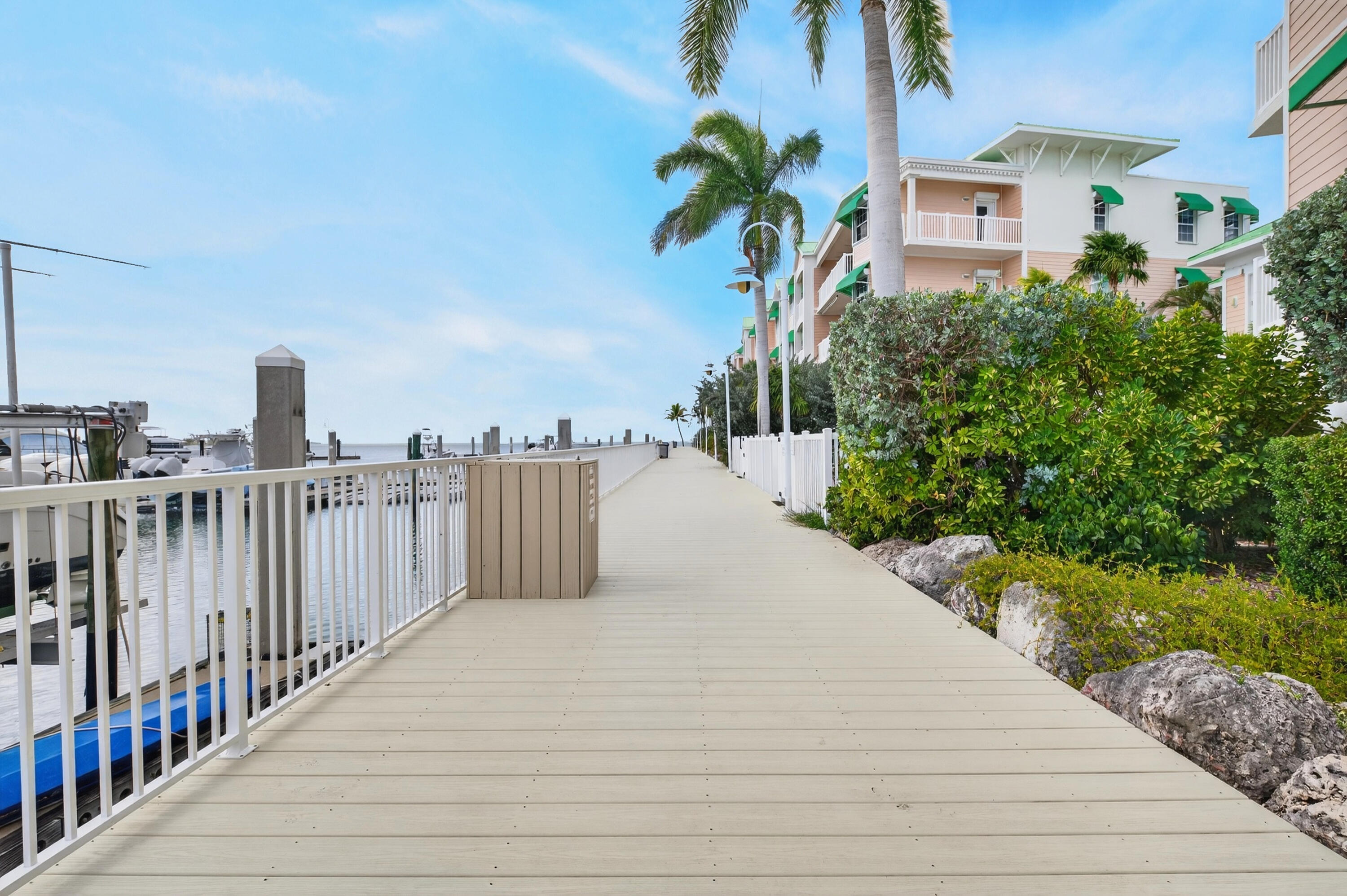 5605 College Road, Unit E305 Key West, FL 33040 - Photo 31 of 40 E305-34