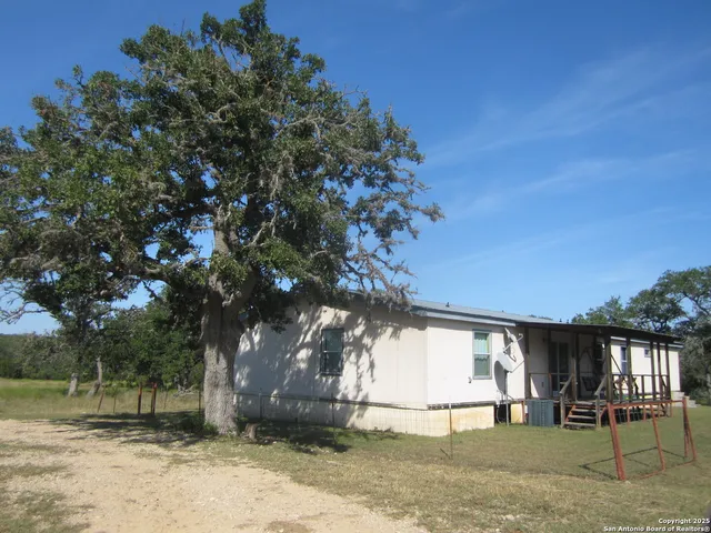 $4,300,000 | Undisclosed Address, Bandera, TX 78003
